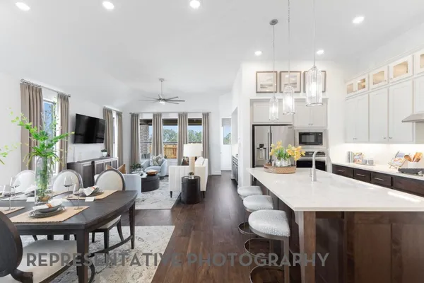 $499,900 | 18106 Sunlit Oasis Drive, Webster, TX 77598