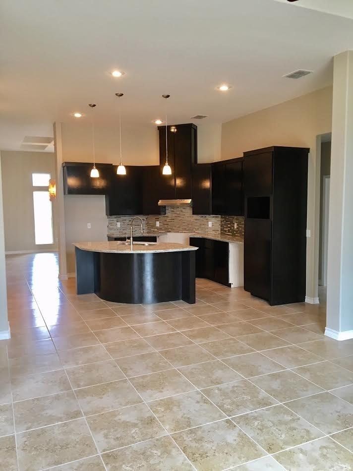 6305 Ramin Court Laredo, TX 78041 - Photo 10 of 20 Gallery Image 10