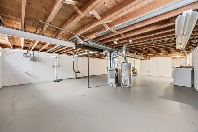 $239,900 | 12 Vollmer Parkway, Henrietta, NY 14623