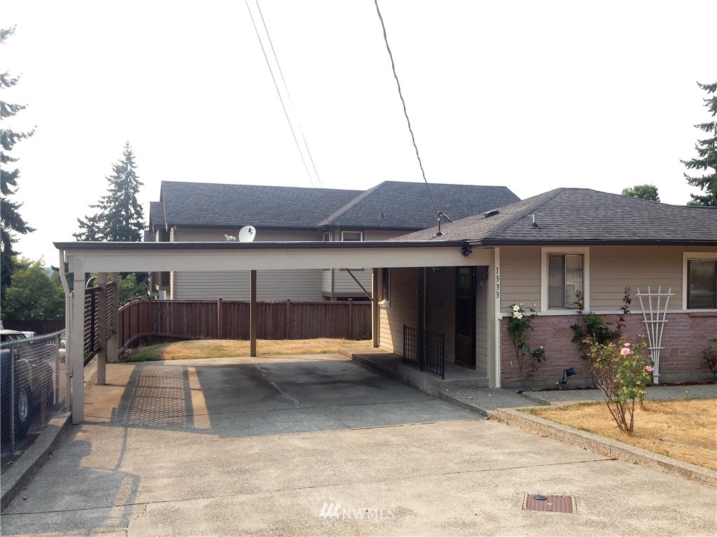 1333 Monroe Avenue Northeast Renton, WA 98056 - Photo 12 of 15 Gallery Image 12