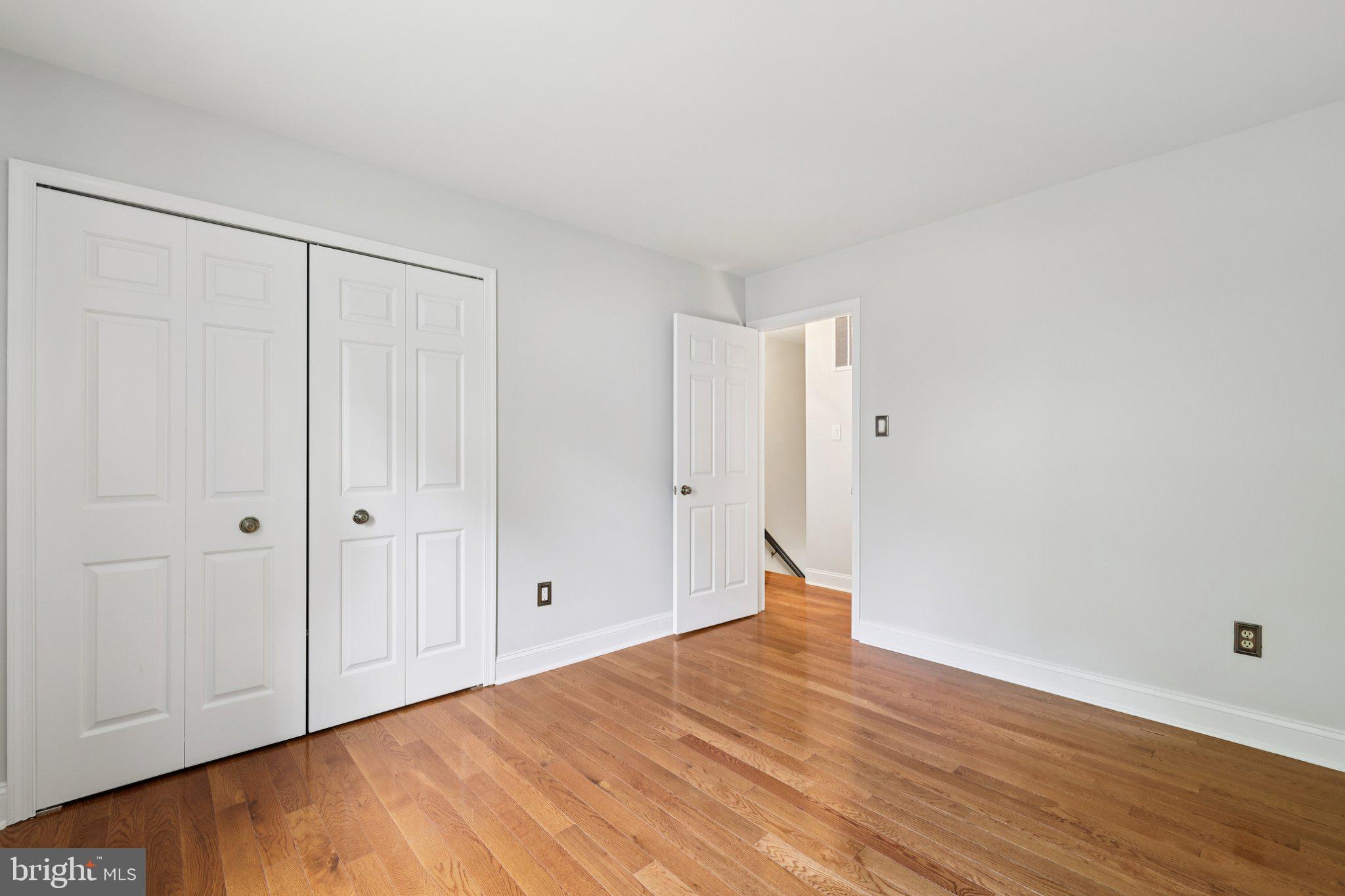 10700 Game Preserve Road Gaithersburg, MD 20879 - Photo 34 of 63 Bedroom 3