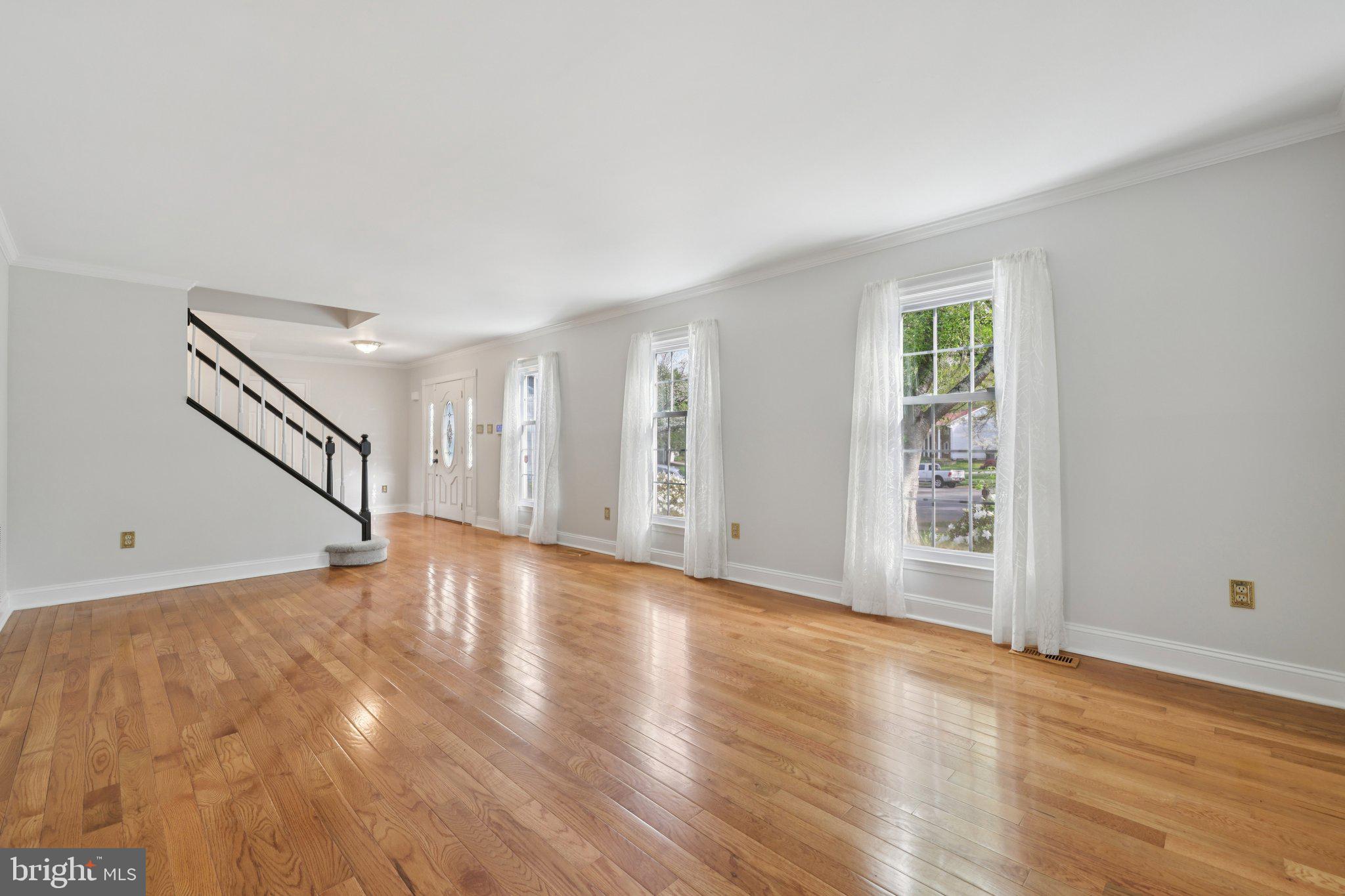 10700 Game Preserve Road Gaithersburg, MD 20879 - Photo 9 of 63 Bright and airy open Living Room.