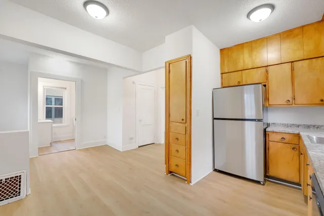 $315,000 | 2808 40th Avenue South, Minneapolis, MN 55406