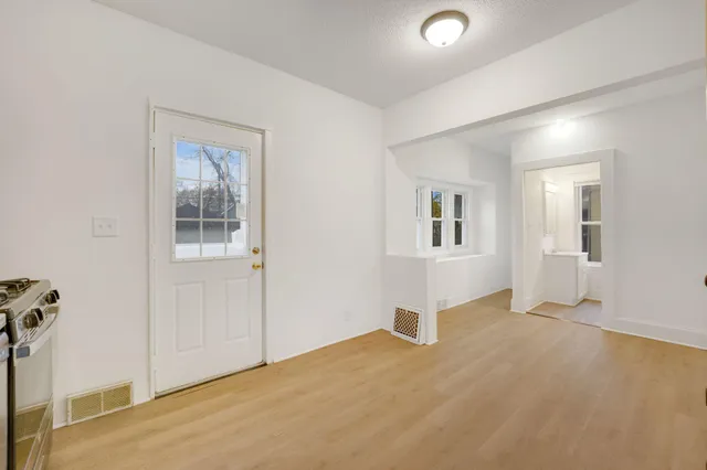 $315,000 | 2808 40th Avenue South, Minneapolis, MN 55406