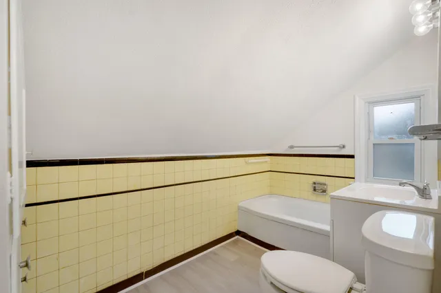 $315,000 | 2808 40th Avenue South, Minneapolis, MN 55406