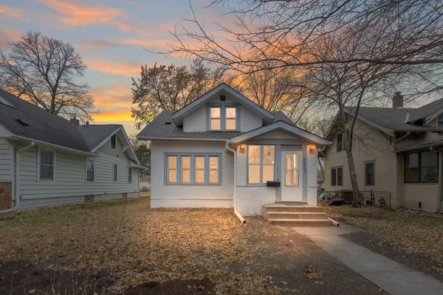 $315,000 | 2808 40th Avenue South, Minneapolis, MN 55406