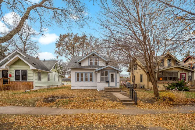 $315,000 | 2808 40th Avenue South, Minneapolis, MN 55406