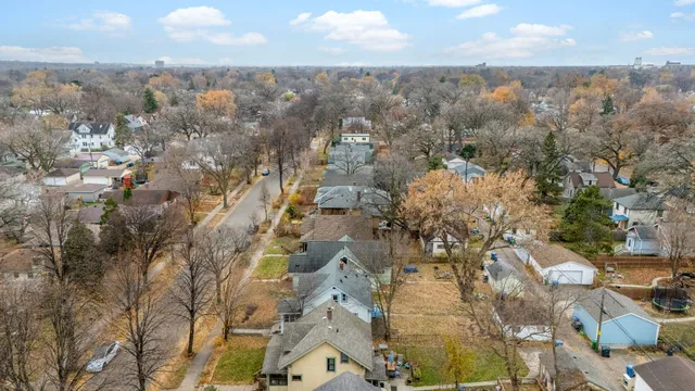 $315,000 | 2808 40th Avenue South, Minneapolis, MN 55406