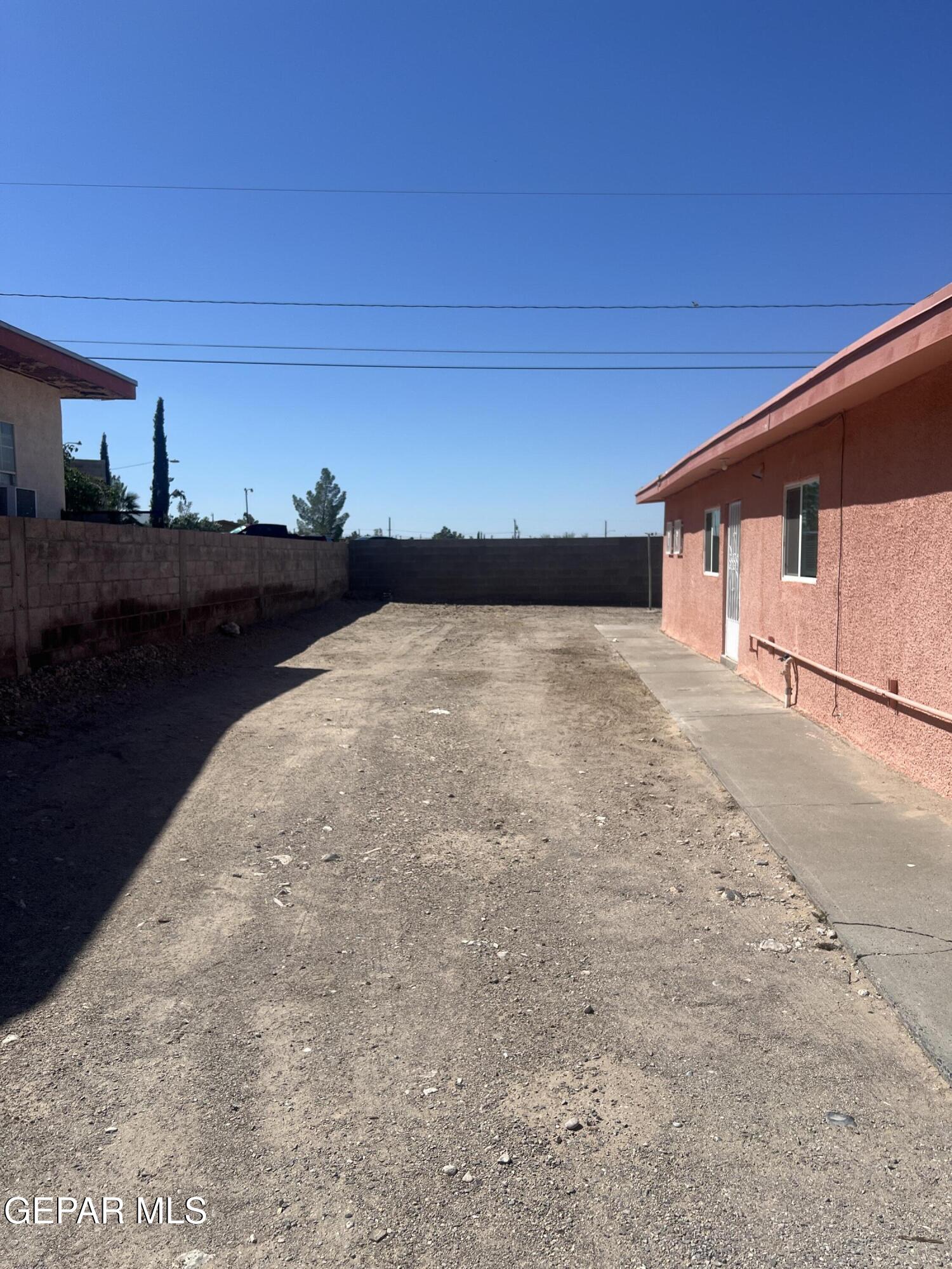 1006 Meadow Road, Unit A Canutillo, TX 79835 - Photo 4 of 14 IMG_6796