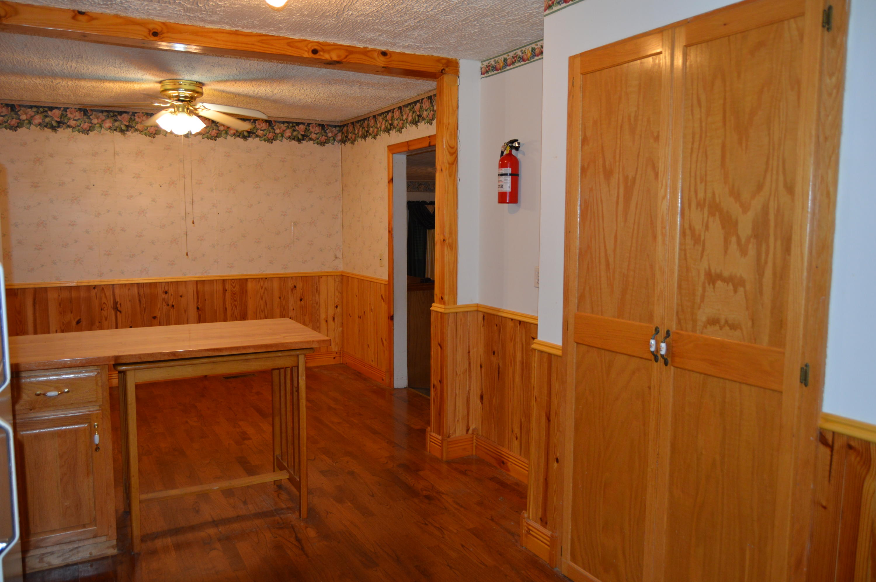 455 Kilenback Road Robbins, TN 37852 - Photo 15 of 40 DSC_0033
