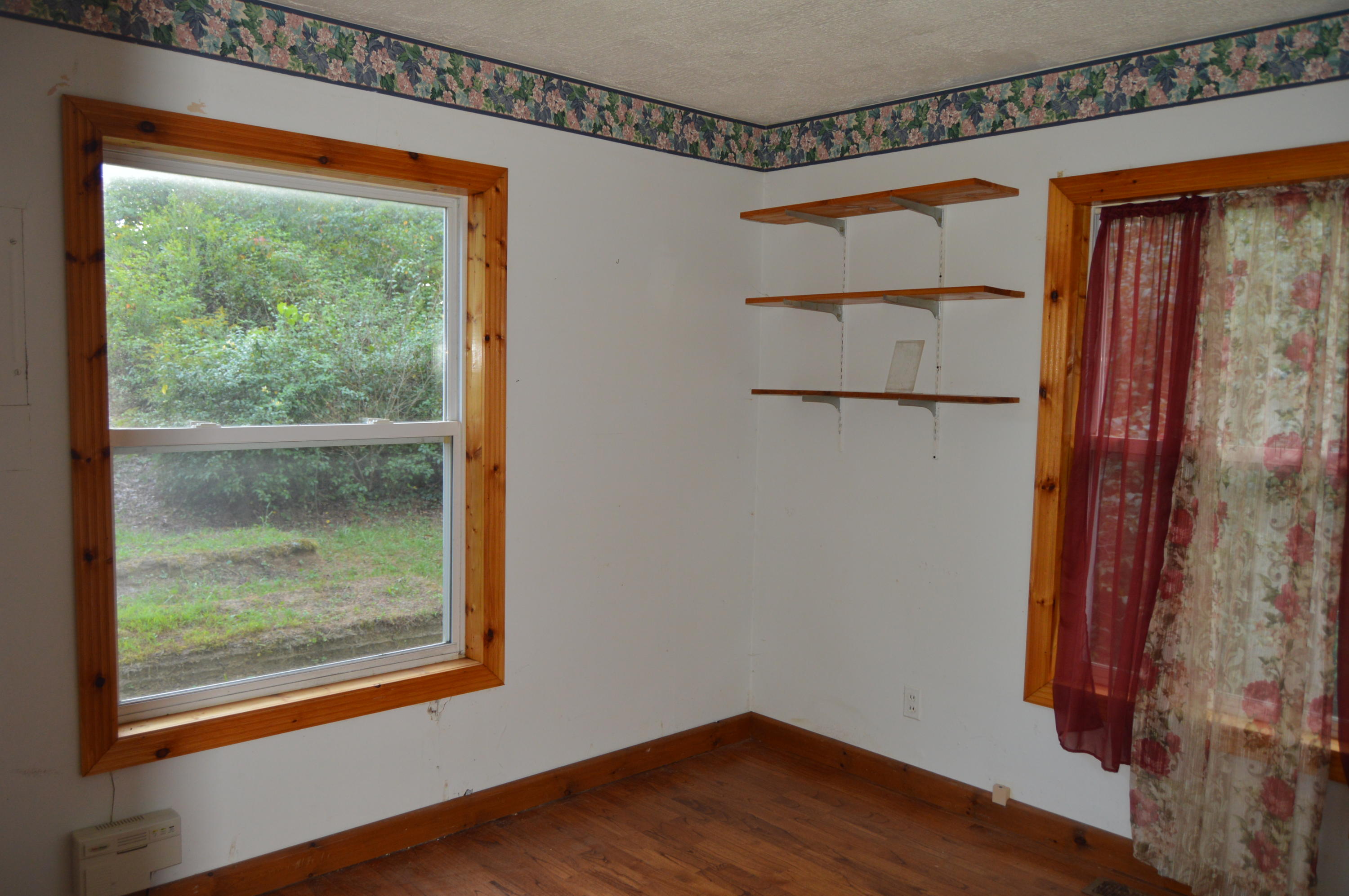 455 Kilenback Road Robbins, TN 37852 - Photo 21 of 40 DSC_0036