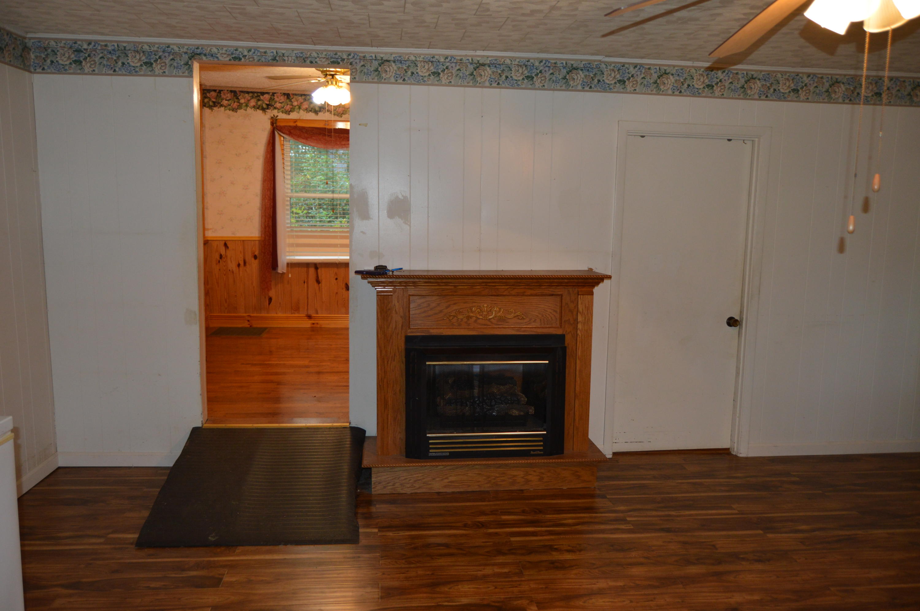 455 Kilenback Road Robbins, TN 37852 - Photo 7 of 40 DSC_0031