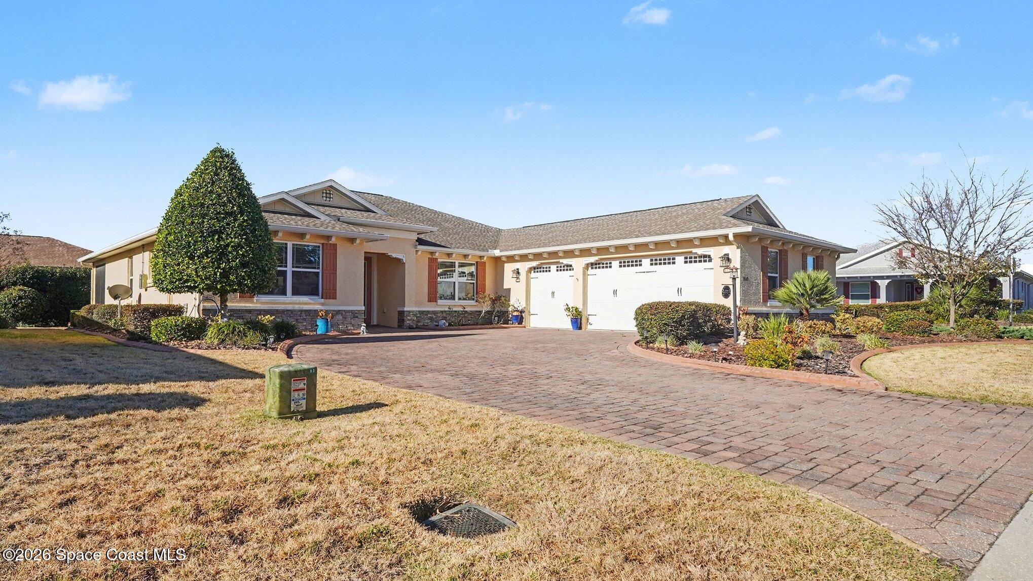 8572 Southwest 94th Circle Ocala, FL 34481 - Photo 2 of 26 002_file_3384