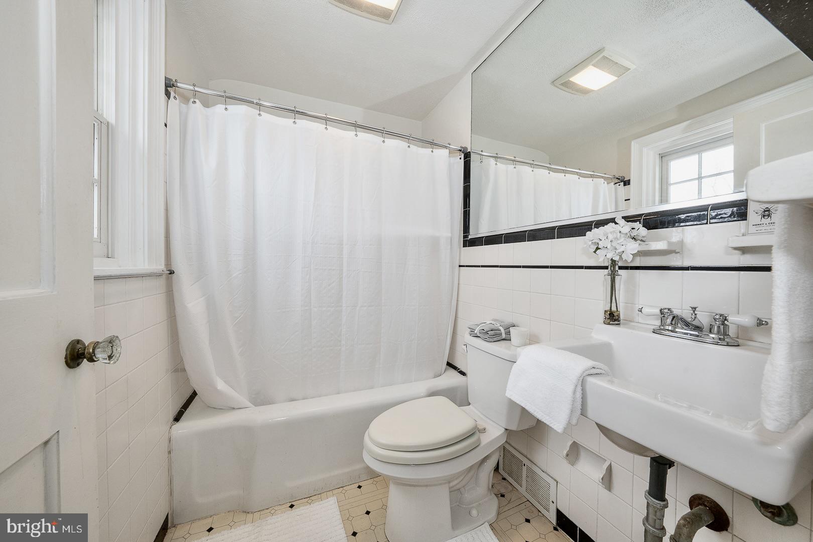 301 Eagle Road Wayne, PA 19087 - Photo 26 of 41