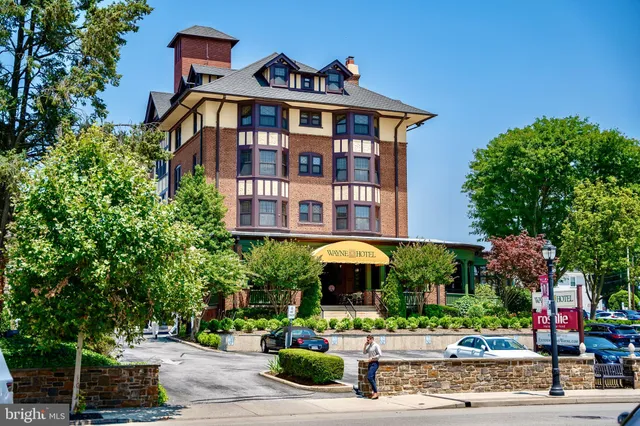 $649,900 | 301 Eagle Road, Wayne, PA 19087