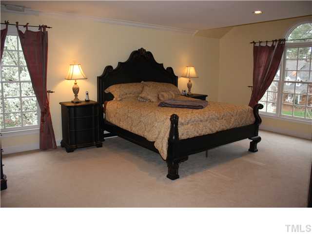 3811 Chippenham Road Durham, NC 27707 - Photo 7 of 12 Gallery Image 7