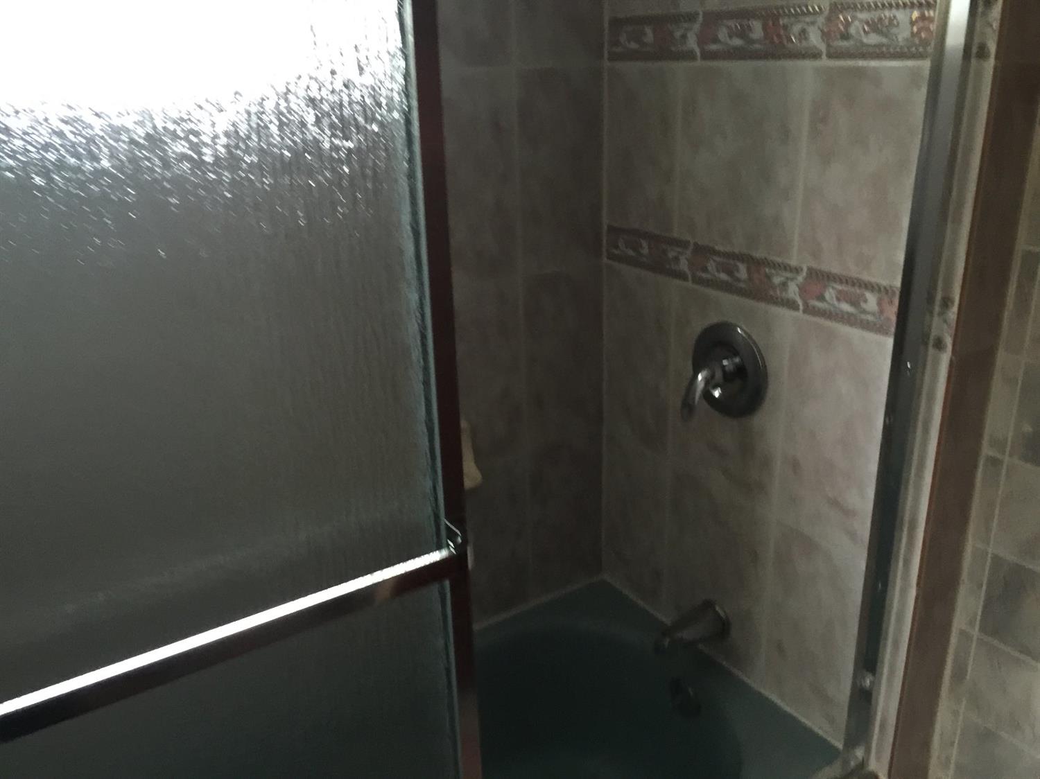 1434 F Street Reedley, CA 93654 - Photo 6 of 9