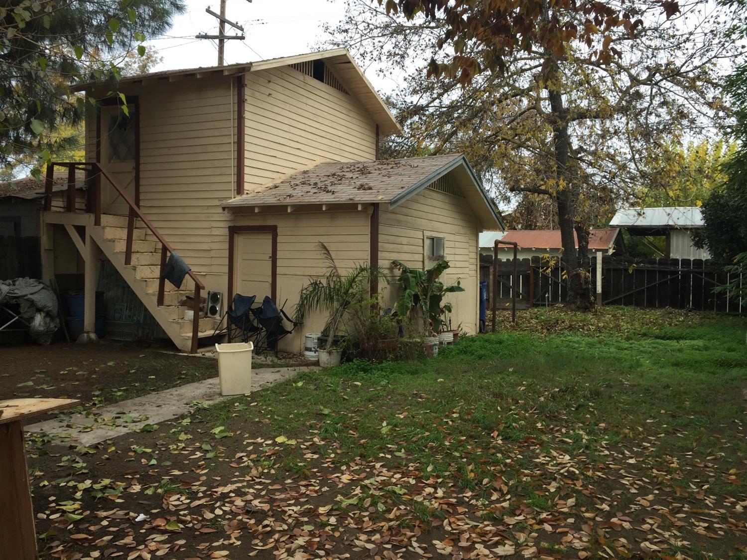 1434 F Street Reedley, CA 93654 - Photo 8 of 9