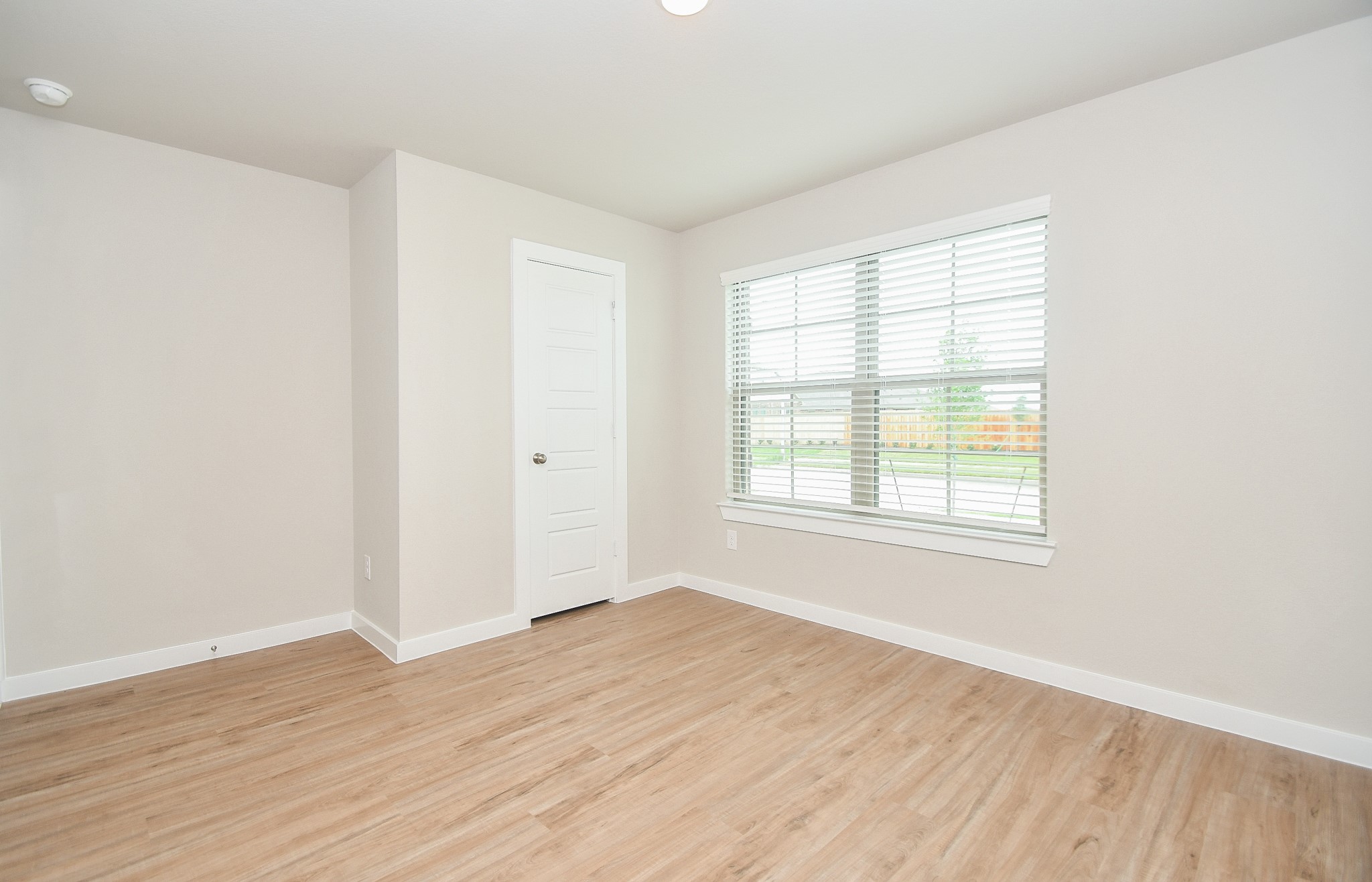 2007 Live Springs Way Rosenberg, TX 77471 - Photo 19 of 25 Second bedroom