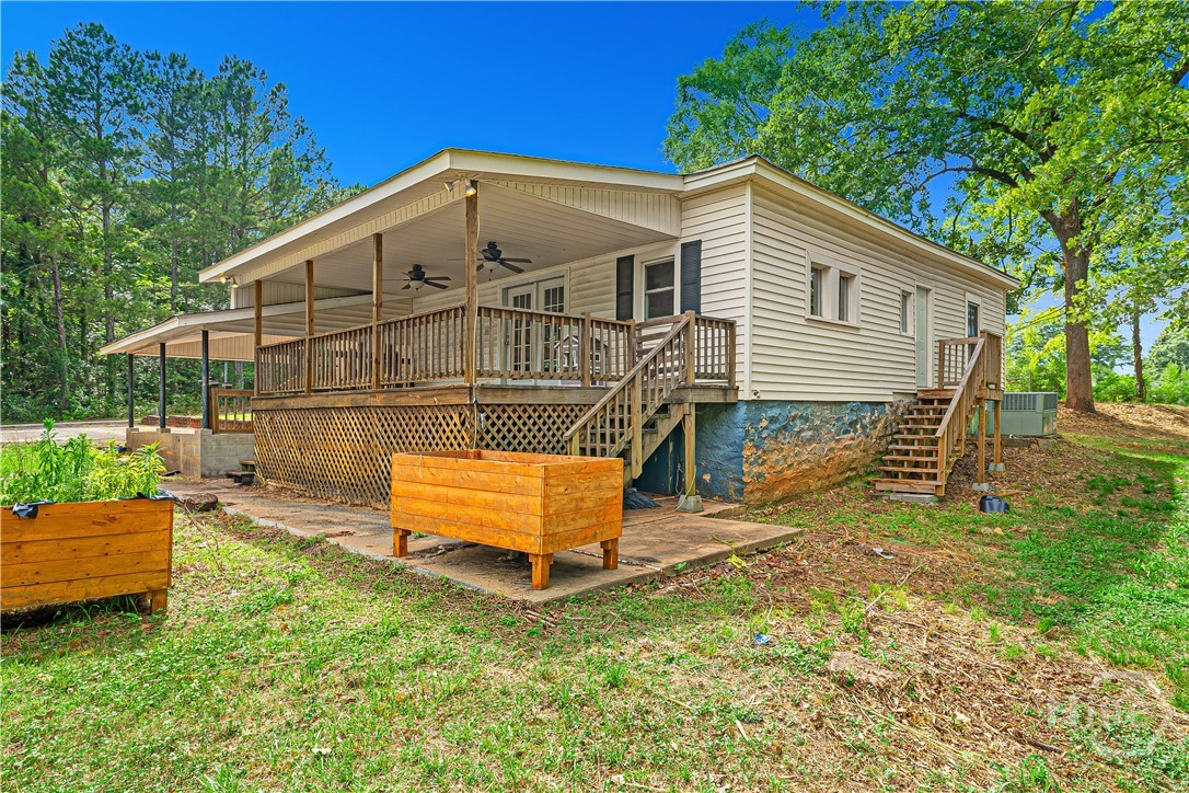 1022 Jones Ferry Road Elberton, GA 30635 - Photo 23 of 28