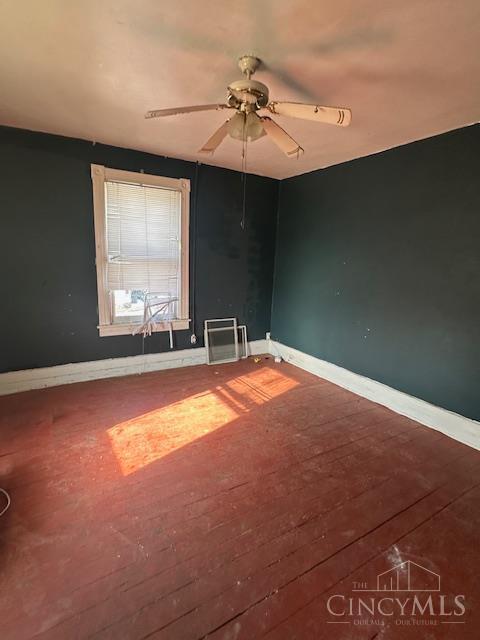 7126 River Road Cincinnati, OH 45233 - Photo 11 of 27