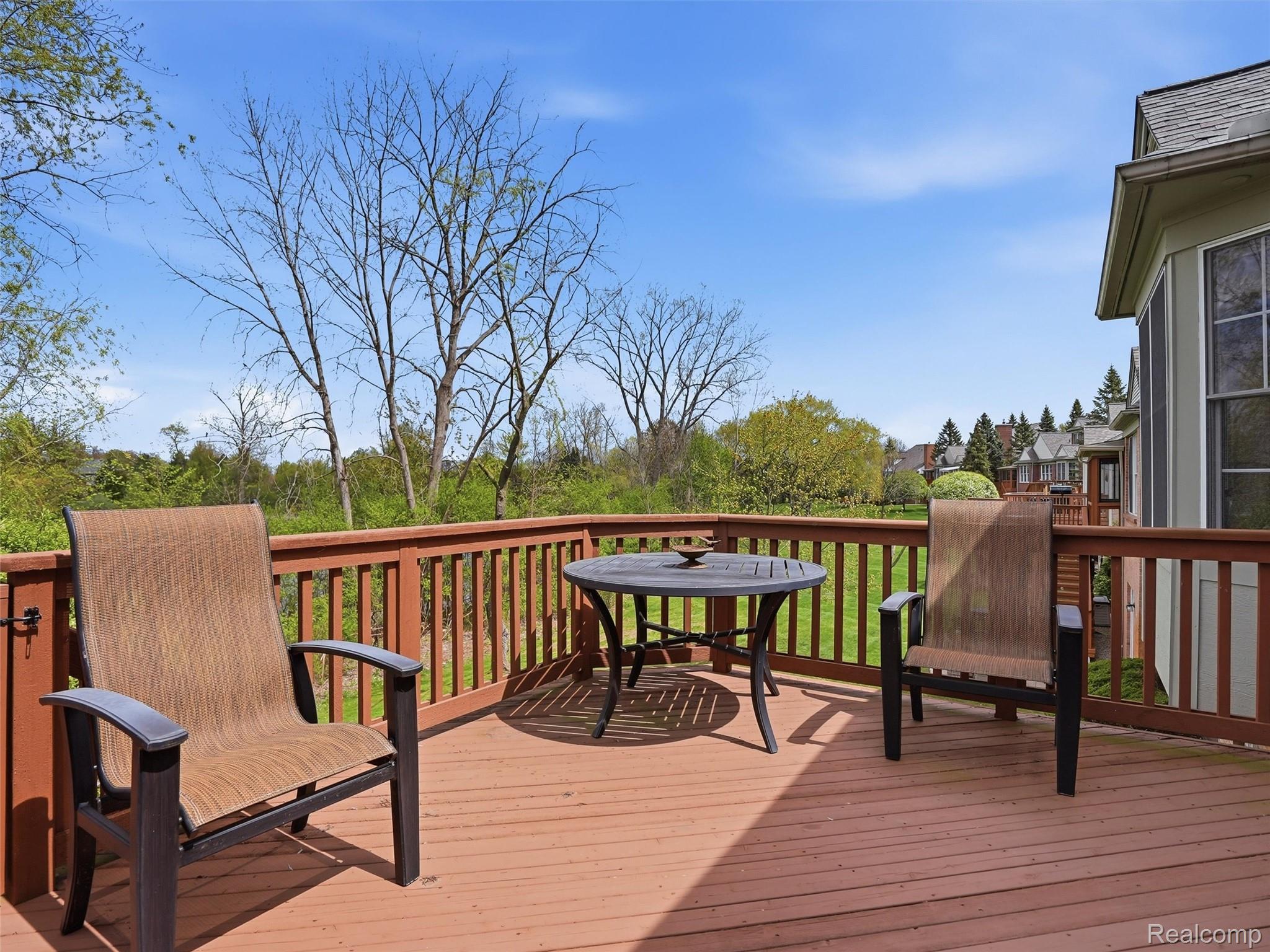 5211 Belmonte Drive Rochester, MI 48306 - Photo 37 of 40 Spacious wood deck with a full railing system