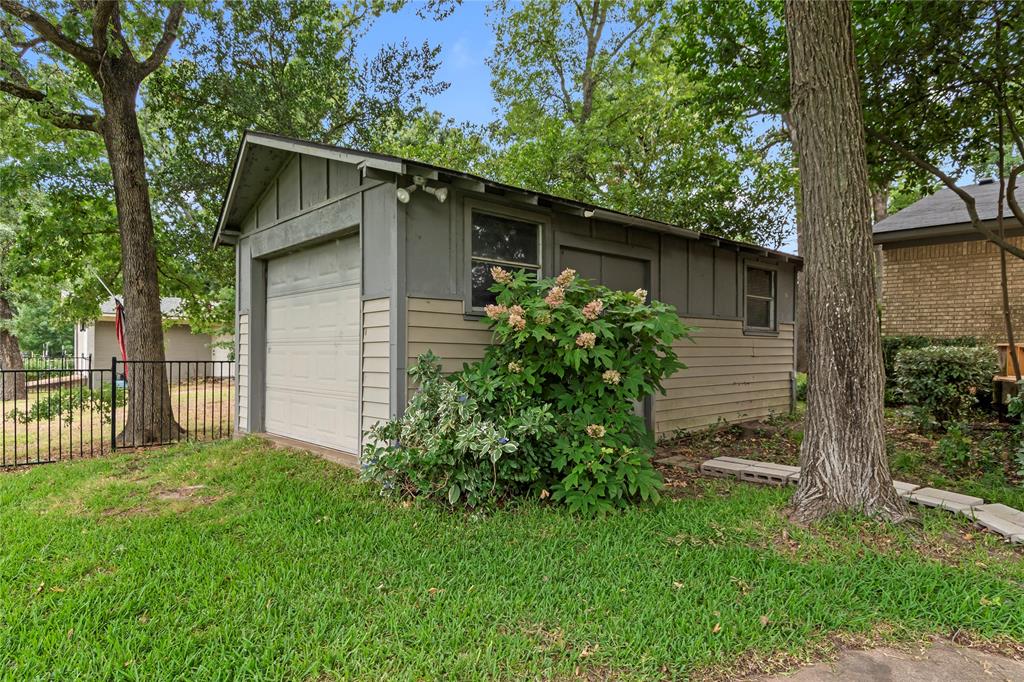 111 Deer Island Road Mabank, TX 75156 - Photo 24 of 26