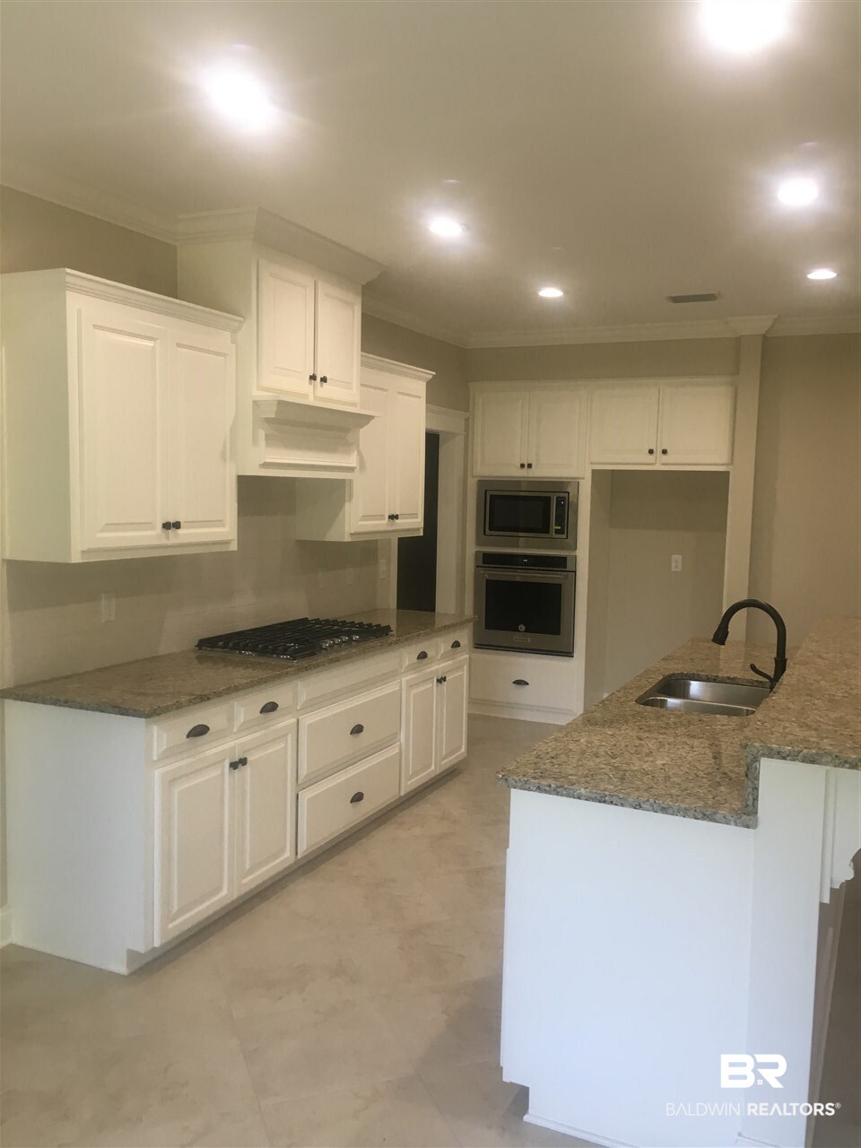 422 Rothley Avenue Fairhope, AL 36532 - Photo 5 of 15