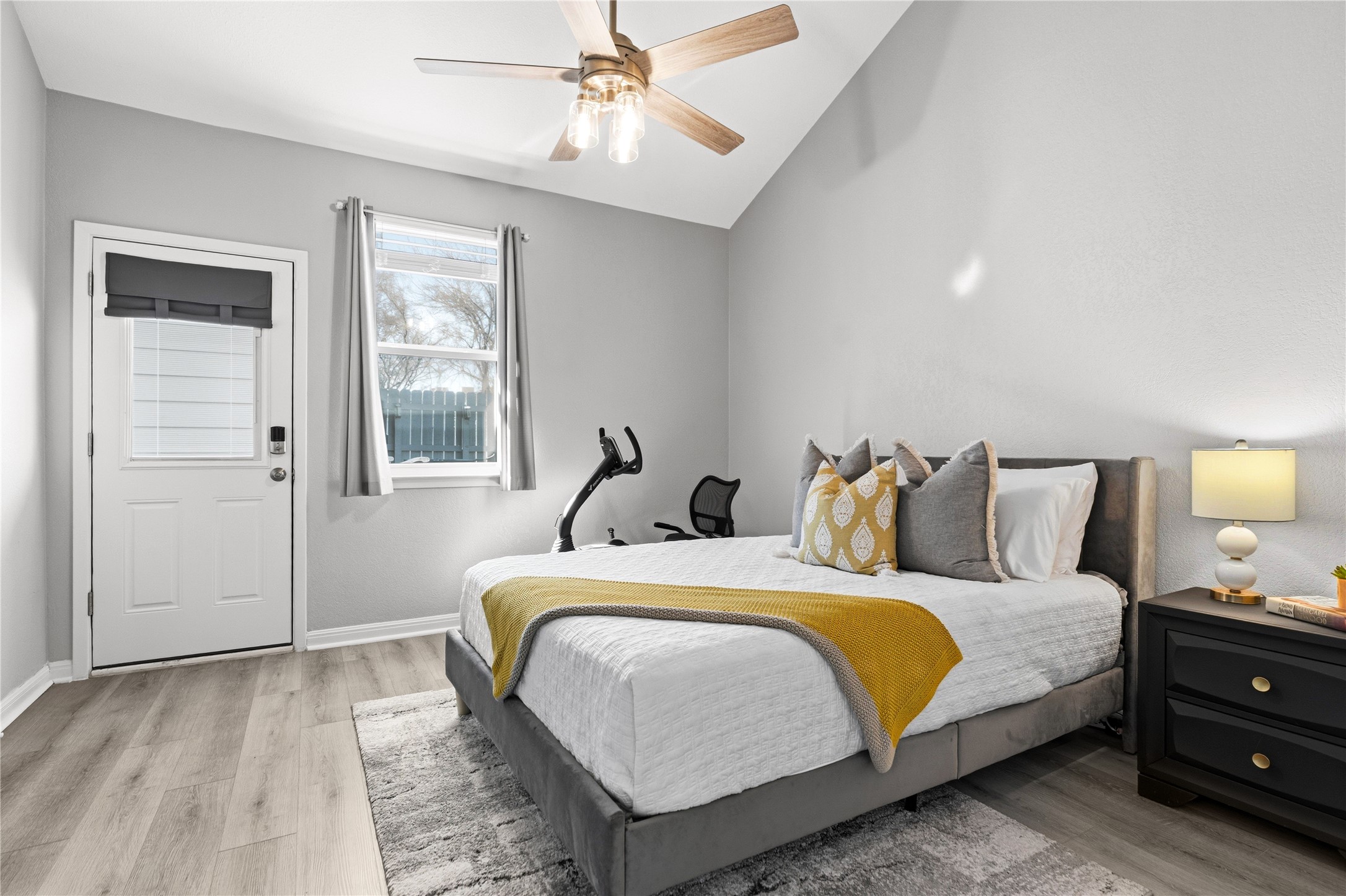 6501 Brush Country Road, Unit 137 Austin, TX 78749 - Photo 16 of 34 a bedroom with a bed and a window