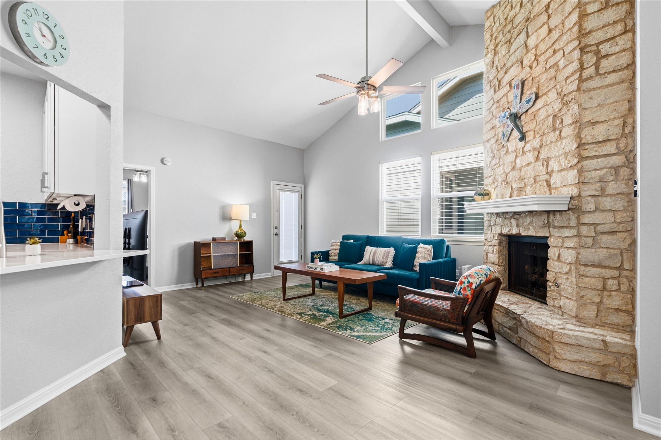 6501 Brush Country Road, Unit 137 Austin, TX 78749 - Photo 3 of 34 a living room with furniture and a fireplace