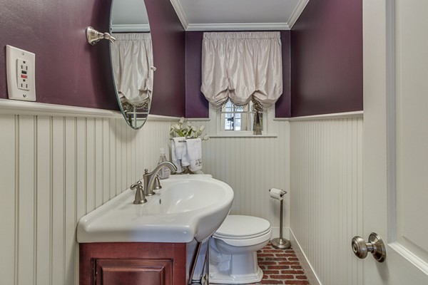 58 Bancroft Road Melrose, MA 02176 - Photo 20 of 30 Gallery Image 20