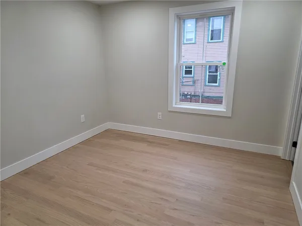 $2,585 | 29 Dunford Street, Unit 2, Providence, RI 02909