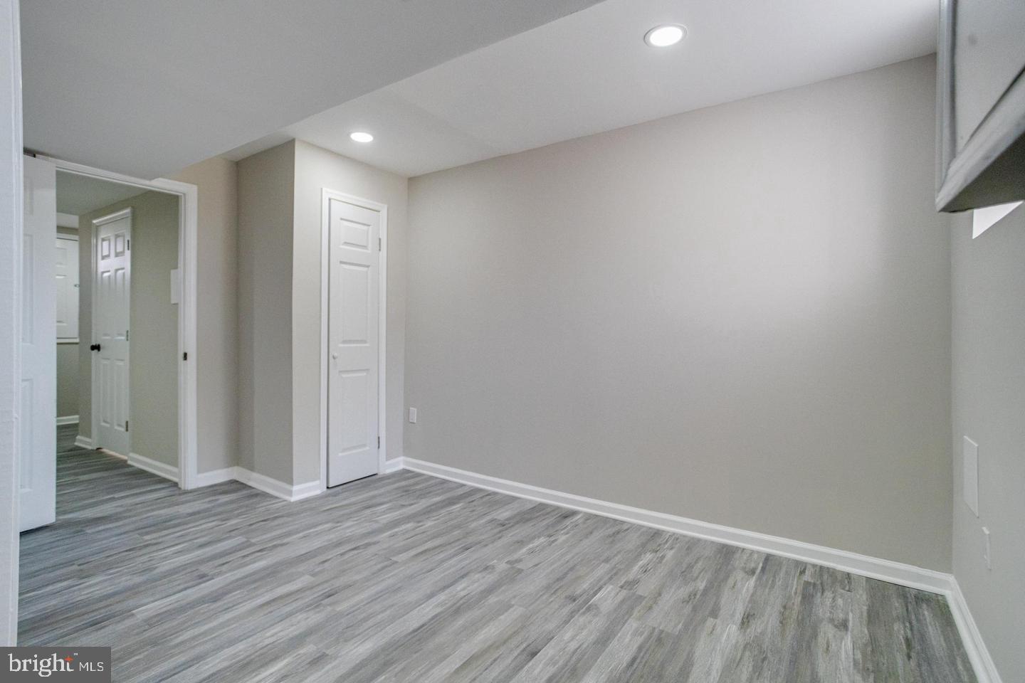 4100 Colborne Road Baltimore, MD 21229 - Photo 35 of 47 Gallery Image 35
