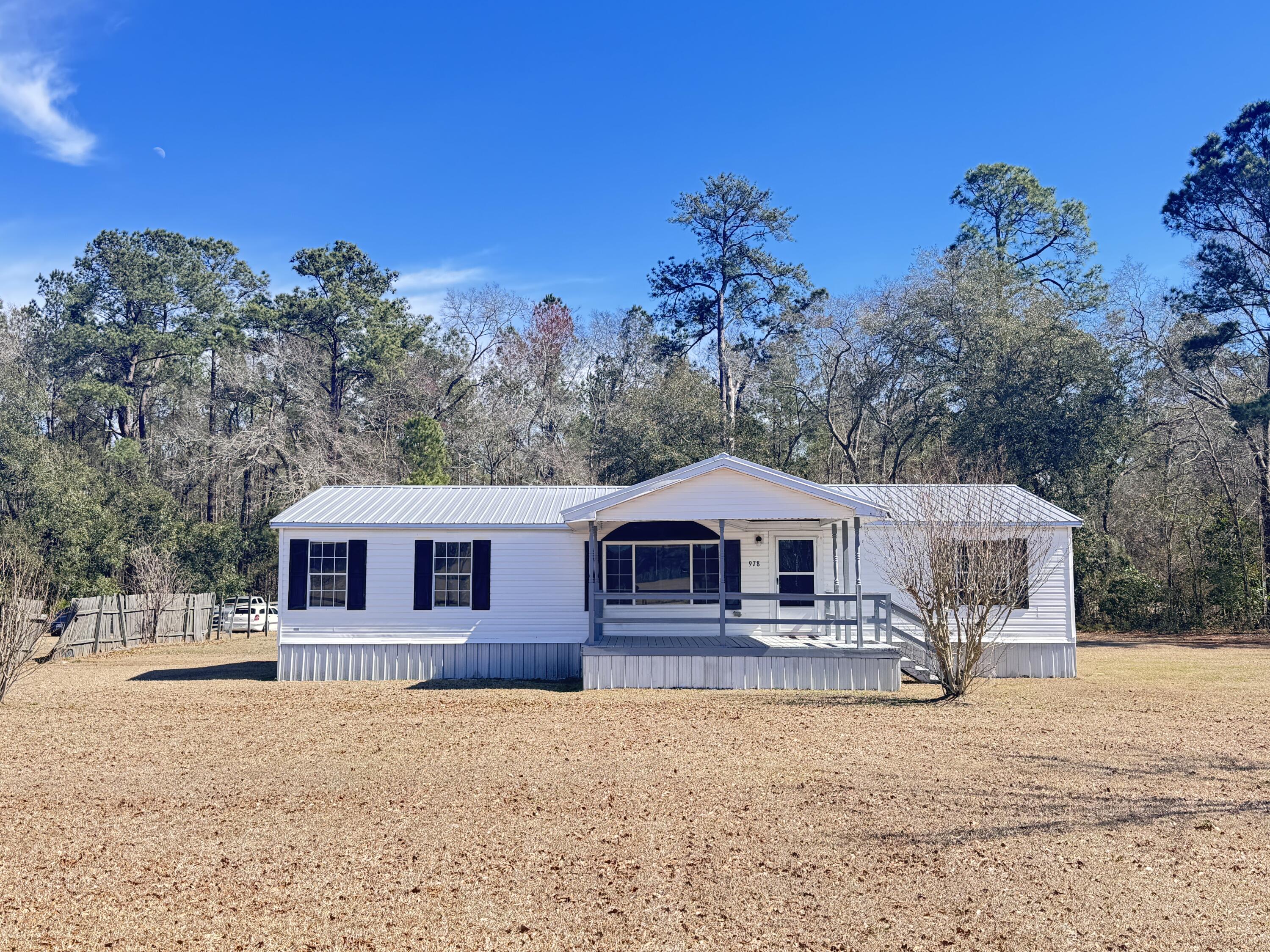 978 Stokes Road Walterboro, SC 29488 - Photo 2 of 87 978 Stokes Road (5)