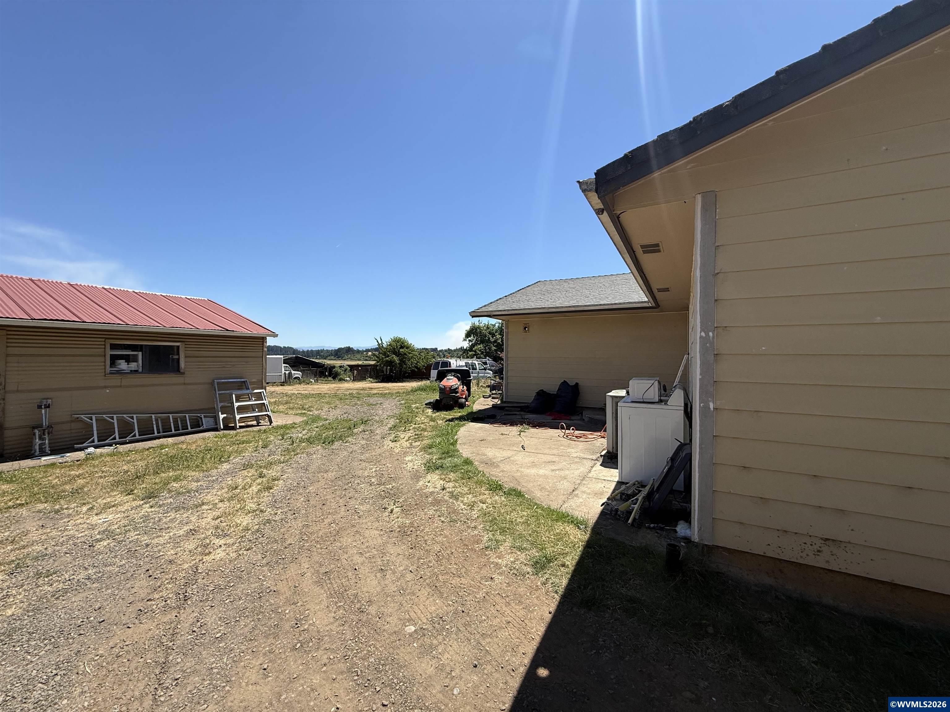 6772 Peter Road Southeast Aumsville, OR 97325 - Photo 8 of 15 Gallery Image 8