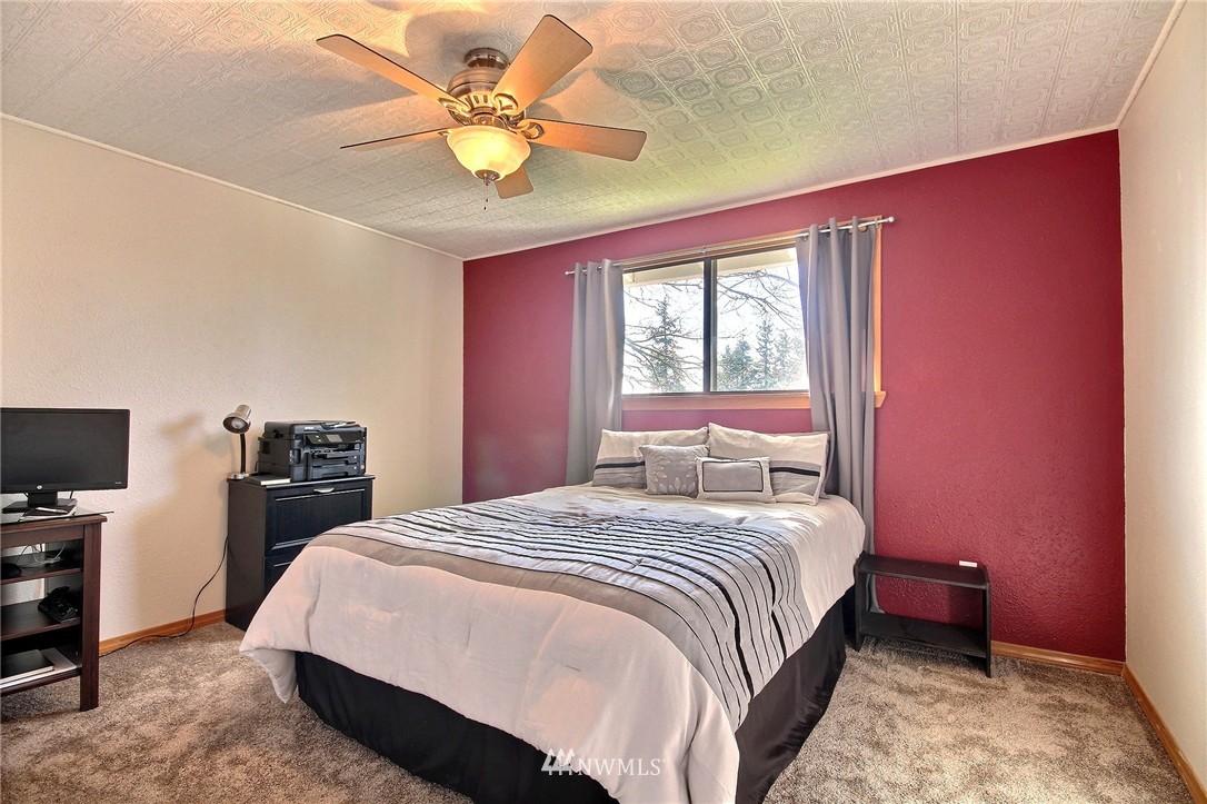 13003 Southeast 188th Place Renton, WA 98058 - Photo 15 of 25 Gallery Image 15