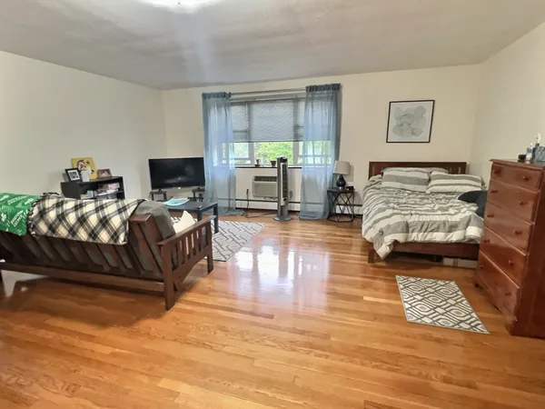 $2,450 | 217 Kent Street, Unit 24, Brookline, MA 02446