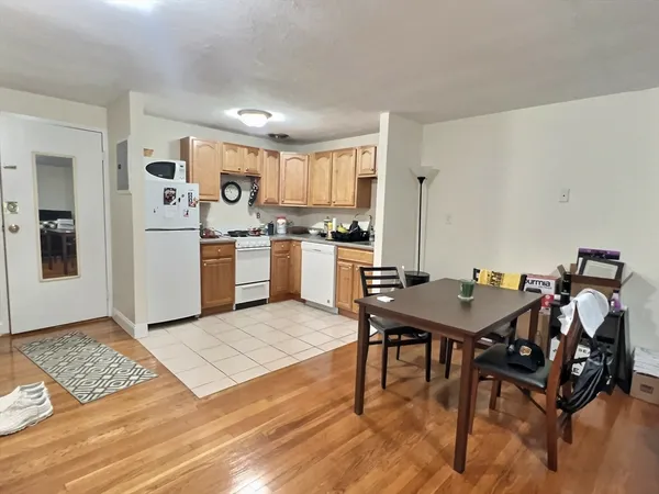 $2,450 | 217 Kent Street, Unit 24, Brookline, MA 02446