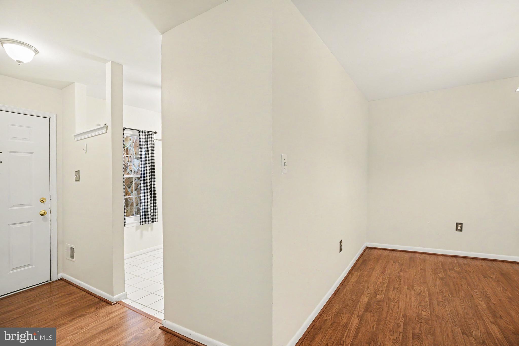 205 Valley Stream Lane, Unit 205 Chesterbrook, PA 19087 - Photo 4 of 31