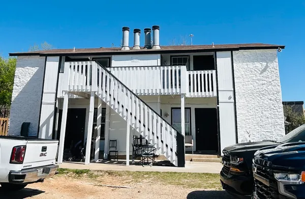 $1,050 | 10209 Brownie Drive, Unit C, Austin, TX 78753