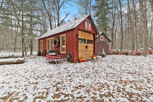 $260,000 | 3139 White Oak Trail, Custer, MI 49405