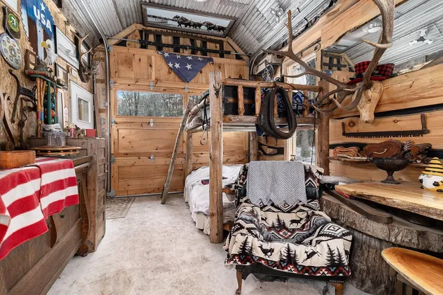 $260,000 | 3139 White Oak Trail, Custer, MI 49405