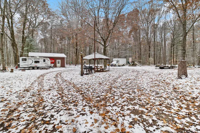 $260,000 | 3139 White Oak Trail, Custer, MI 49405