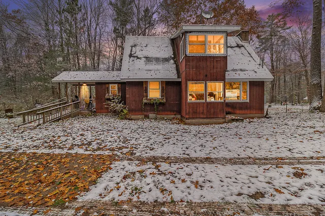 $260,000 | 3139 White Oak Trail, Custer, MI 49405