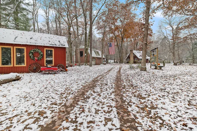 $260,000 | 3139 White Oak Trail, Custer, MI 49405