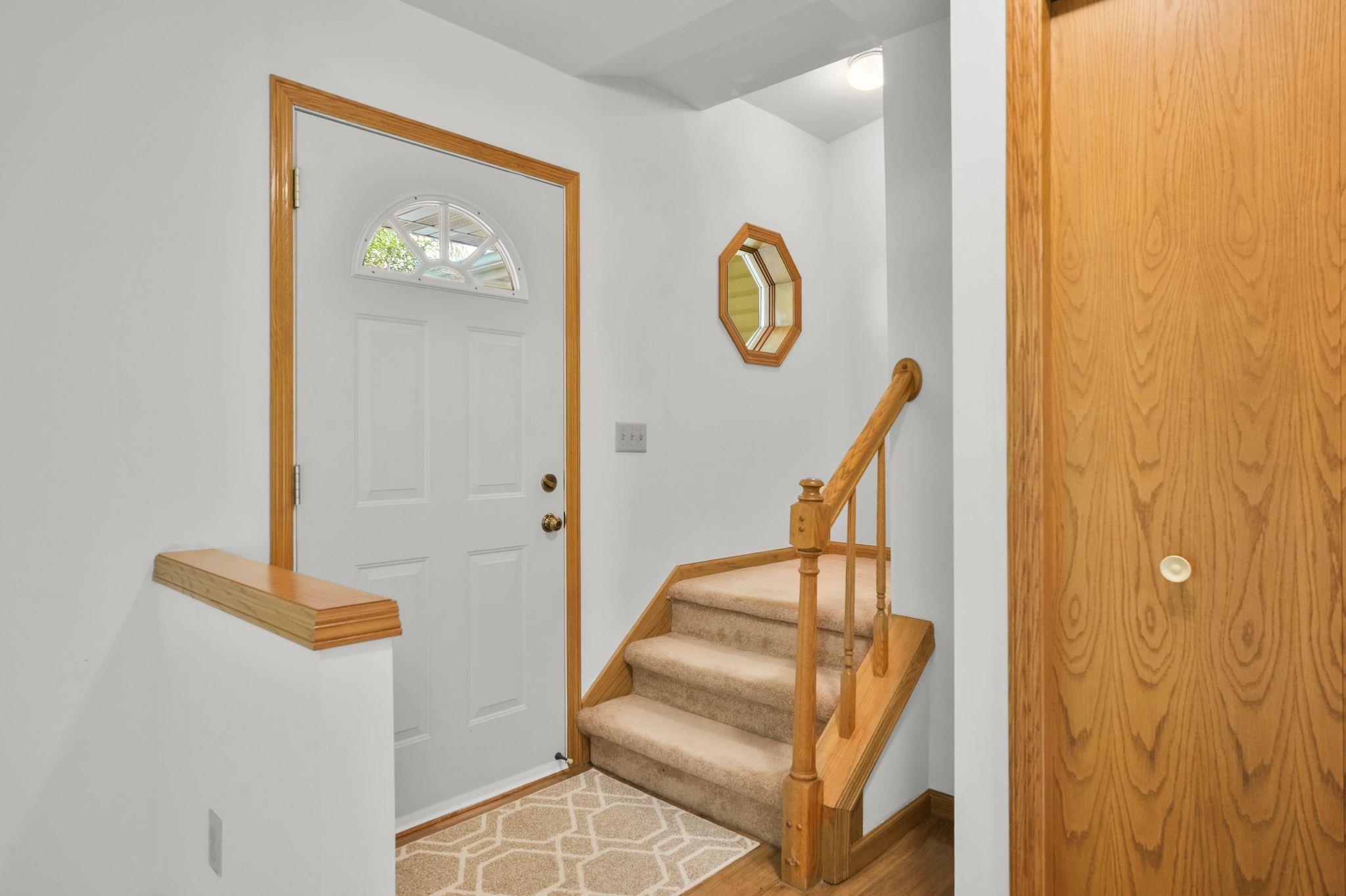 2928 Maple Run Drive Madison, WI 53719 - Photo 5 of 44