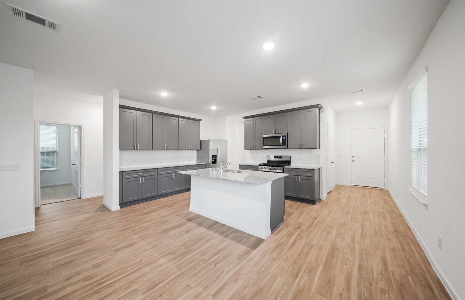 15019 Rustic Moon Road Conroe, TX 77302 - Photo 2 of 17