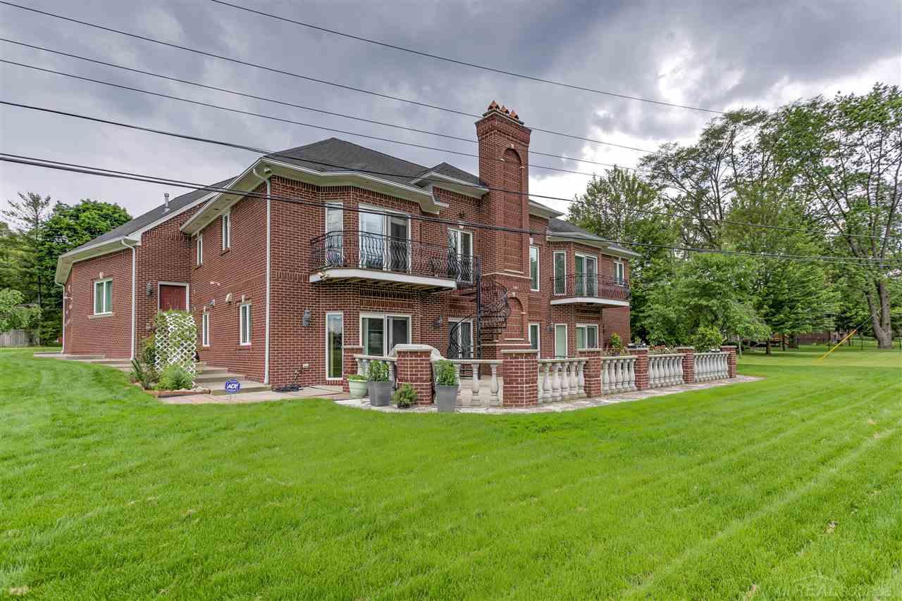 58 Kalhaven Road Rochester Hills, MI 48307 - Photo 8 of 46