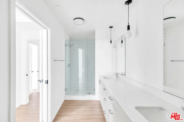 $4,057 | 747 Lillian Way, Unit 6, Los Angeles, CA 90038