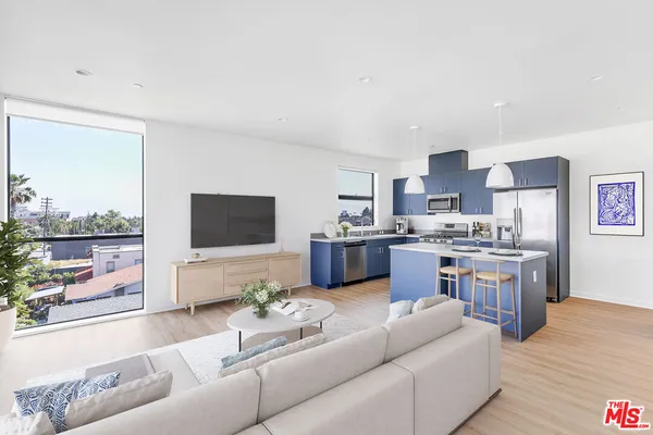 $4,057 | 747 Lillian Way, Unit 6, Los Angeles, CA 90038